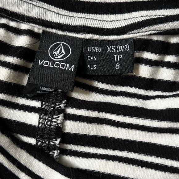 Volcom | What She Said Mini Dress (Sleeveless) - Picture 3 of 10